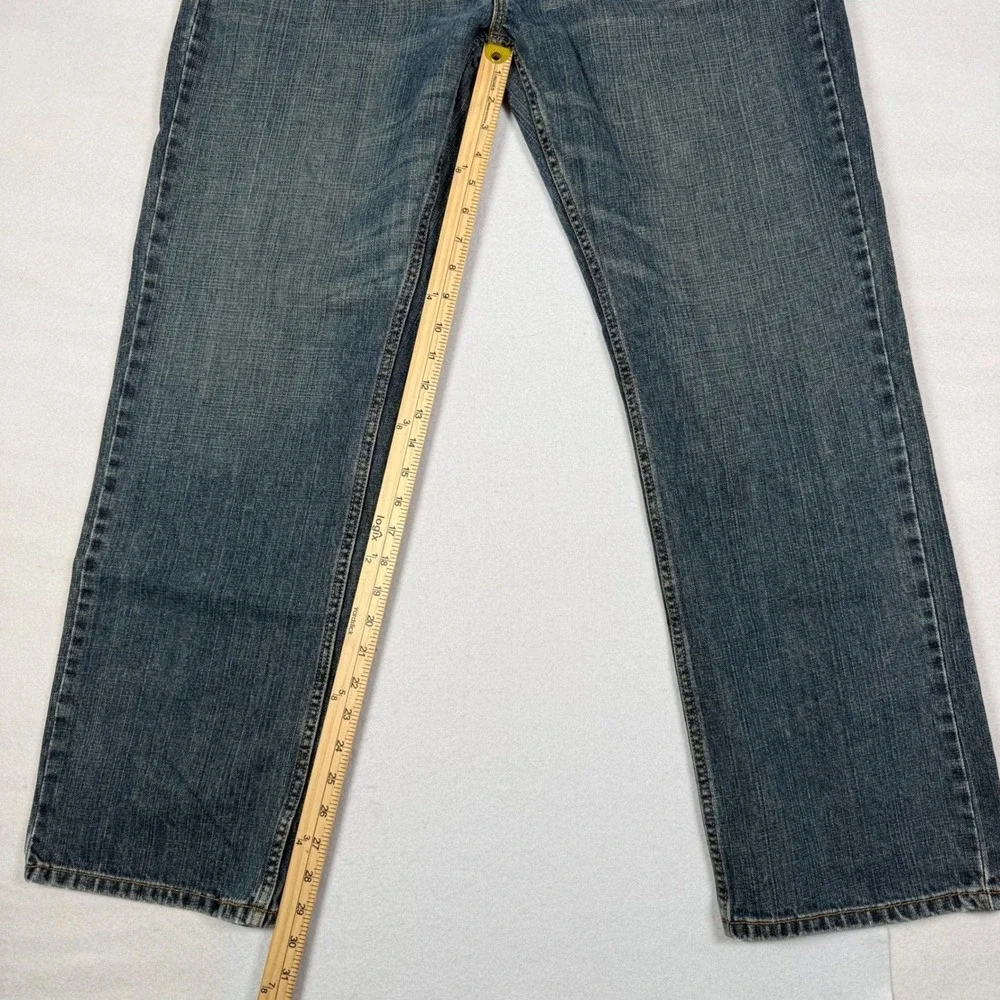 Levis levi 559